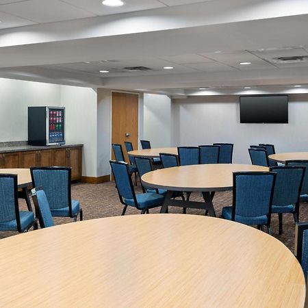 Hampton Inn And Suites Clayton/St. Louis-Galleria Area Ngoại thất bức ảnh