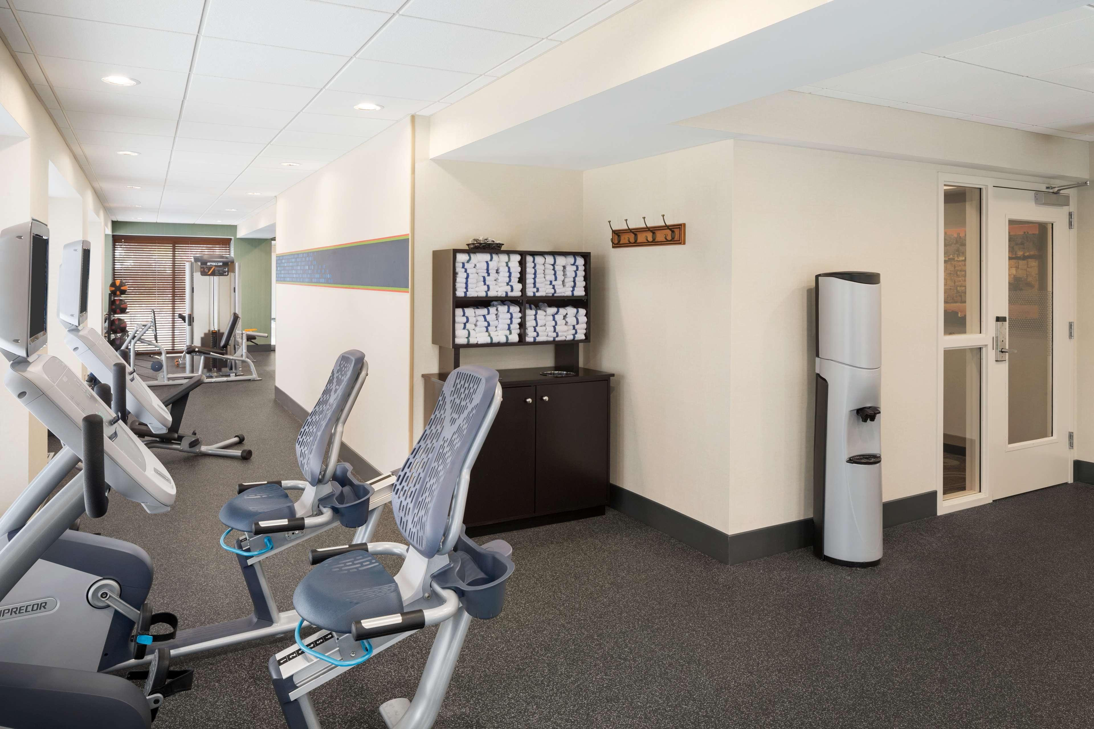 Hampton Inn And Suites Clayton/St. Louis-Galleria Area Ngoại thất bức ảnh